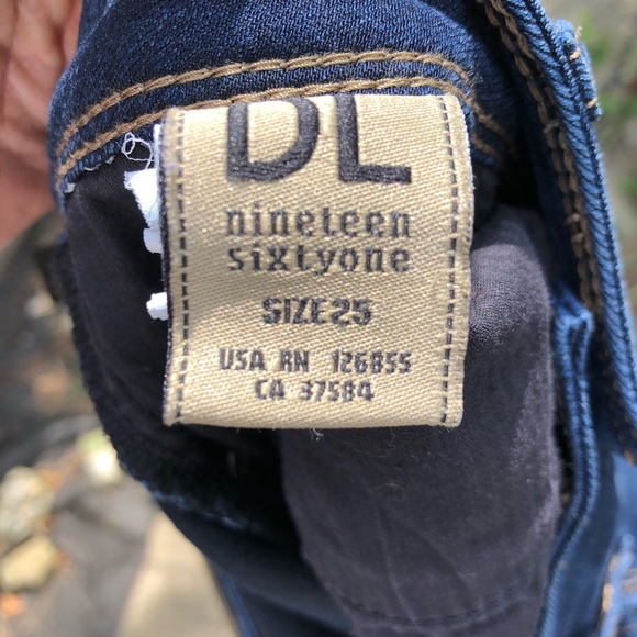 * DL1961 | Angel Mid Rise Skinny Ankle Size 25 - Picture 7 of 8